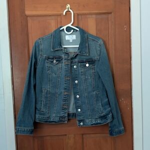 Time and Tru Light Blue Denim Jacket